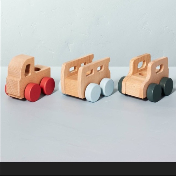 Hearth & Hand Magnolia Wooden Animal Toy Cars Set - set of 3 new Christmas Gift - Picture 2 of 5